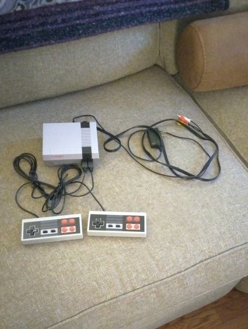NES Retro Classic Mini Gaming Console with Two Wired Controllers - Gray 640 Game